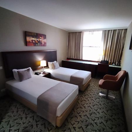 Skyna Hotel Luanda Eksteriør billede